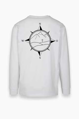 Weißes Longsleeve mit Backprint von The Clue Clothing. Rückenansicht.