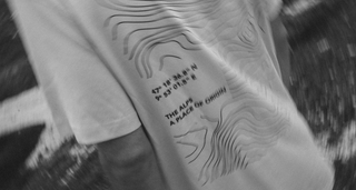 The Clue Clothing. Nicht bei Blue Tomato oder Intersport Berlin, München oder Österreich erhältlich.