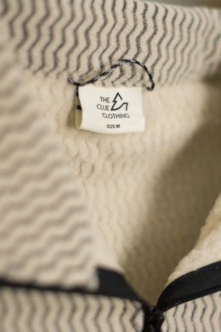 Unisex Sweatshirt mit Reißverschluss. Half Zip Pullover für Herren. Skirolli für Damen. Weich und Warm.